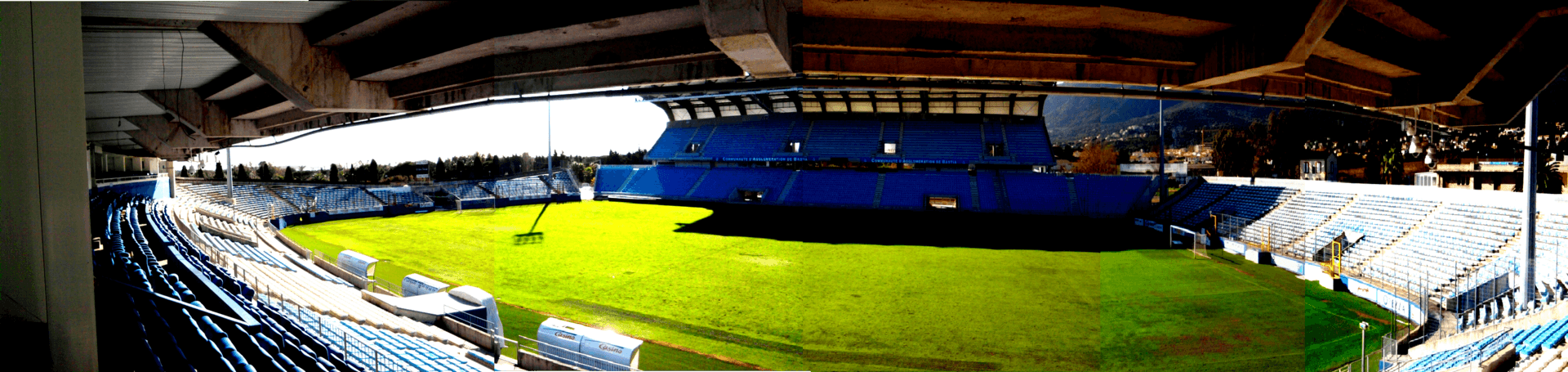 Vue du stade Stade Armand-Cesari