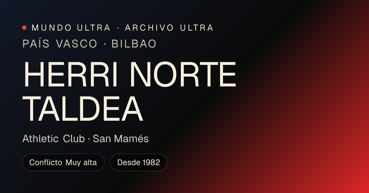 Masa de aficionados en curva con fuerte contraste visual